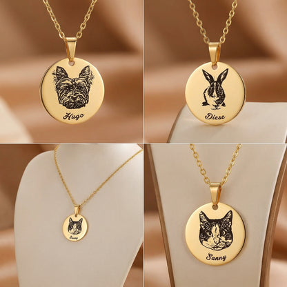 The Heritage Portrait Necklace